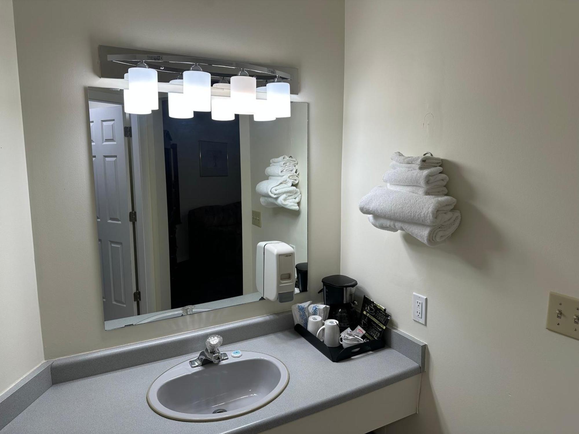 קמלופס Kings Motor Inn מראה חיצוני תמונה