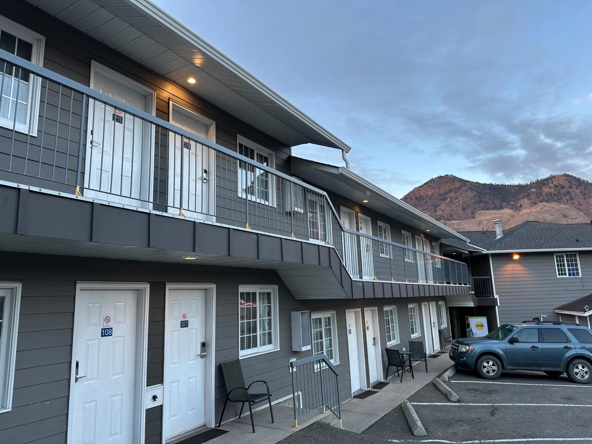 קמלופס Kings Motor Inn מראה חיצוני תמונה